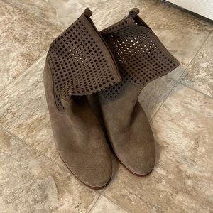 Womens boots